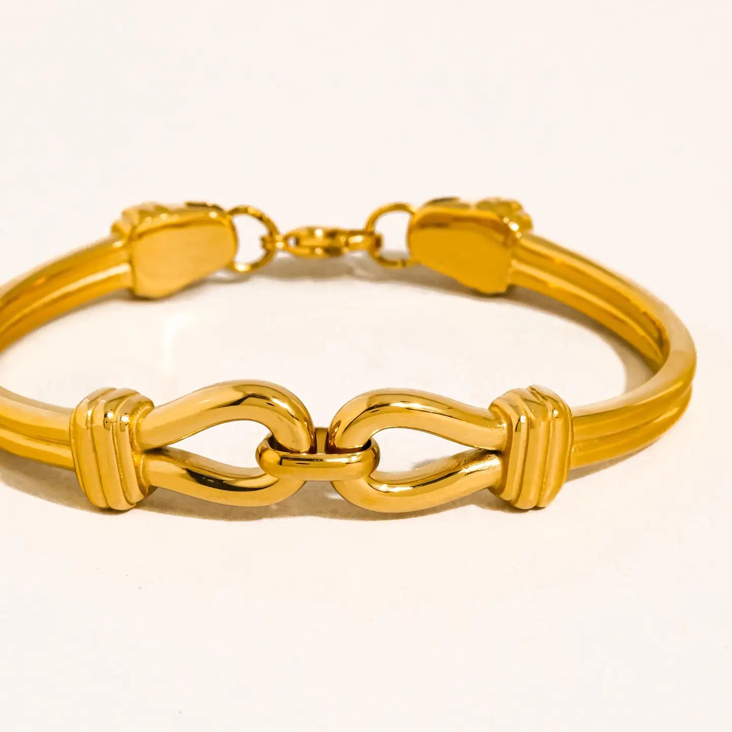 Deloise 18K Gold Non-Tarnish Knot Link Bracelet - Preorder Now