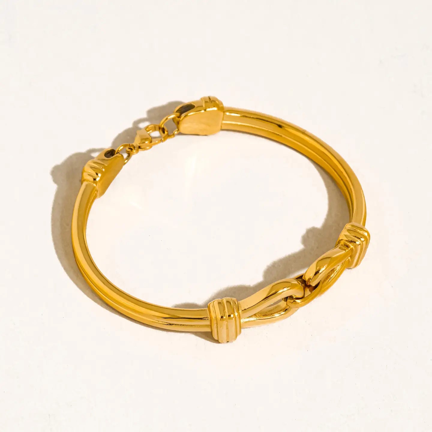 Deloise 18K Gold Non-Tarnish Knot Link Bracelet - Preorder Now