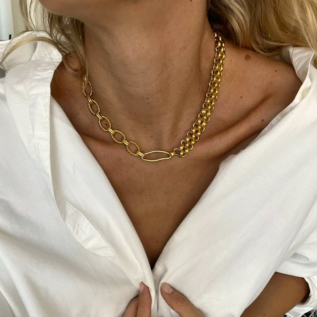 Steel Chain Necklace in Gold Charmina - Preorder Now