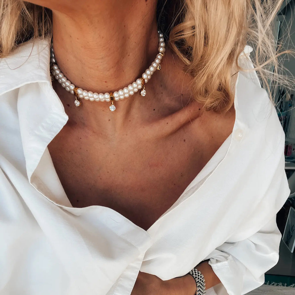 Pearl Choker Necklace with Gold Pendant - Preorder Now